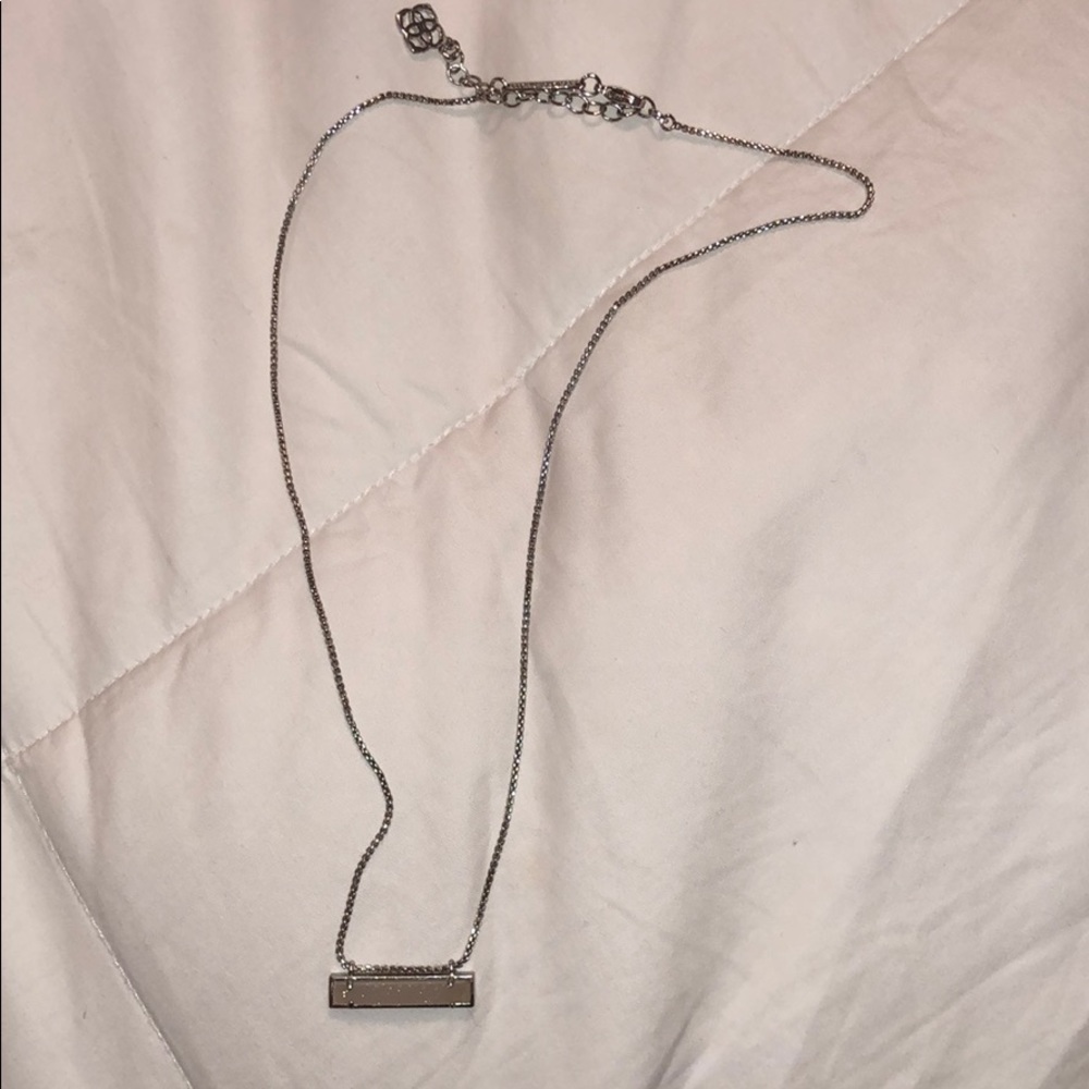 Leanor Silver Pendant Necklace Kendra Scott
